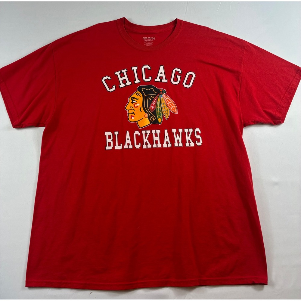 Gildan Chicago Blackhawks T-Shirt Mens 2XL Red NHL Hockey Graphic Tee Shirt